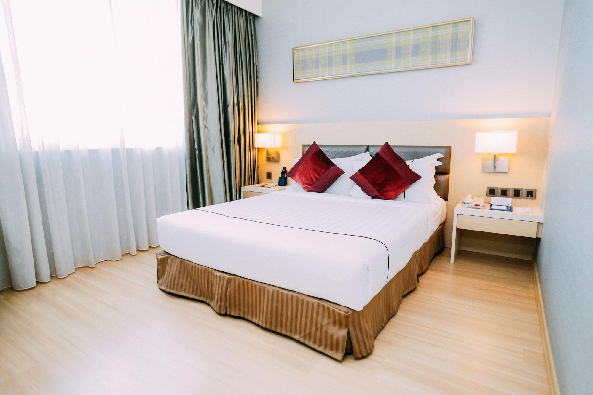 Hotel Granada Johor Bahru Exteriör bild