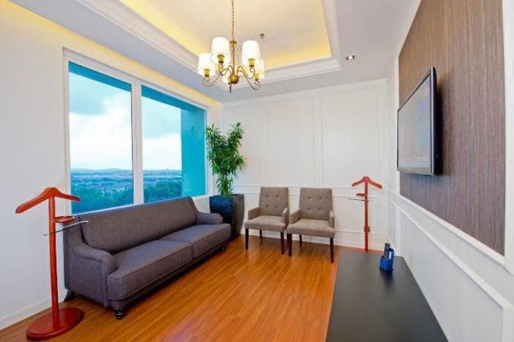Hotel Granada Johor Bahru Exteriör bild